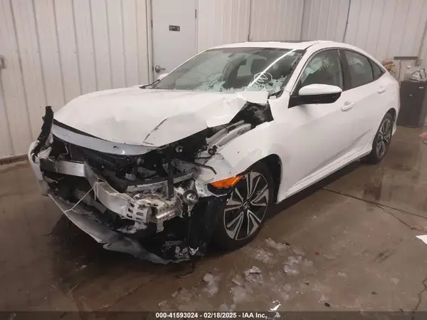 19XFC1F39HE030030 2017 HONDA CIVIC - Image 2