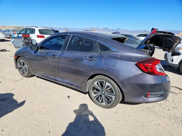 19XFC1F39HE200113 2017 HONDA CIVIC - Image 2