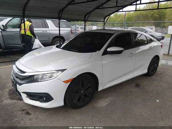 19XFC1F39HE200662 2017 HONDA CIVIC - Image 2