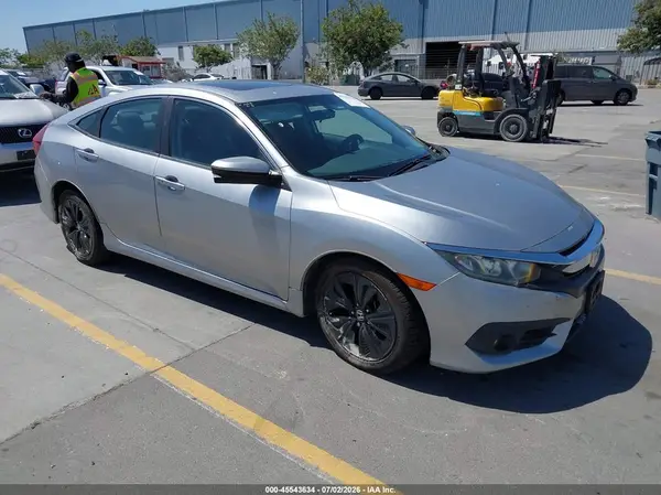 19XFC1F39HE205568 2017 HONDA CIVIC - Image 1