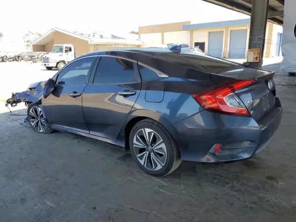 19XFC1F39HE205781 2017 HONDA CIVIC - Image 2