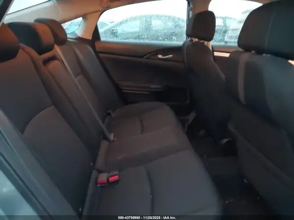 19XFC1F39HE207014 2017 HONDA CIVIC - Image 8