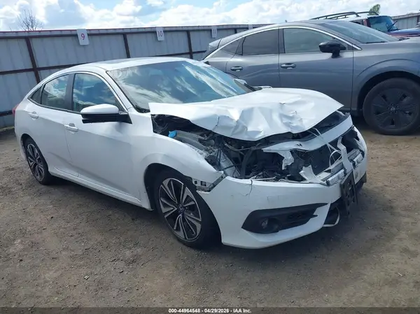 19XFC1F39HE213556 2017 HONDA CIVIC - Image 1