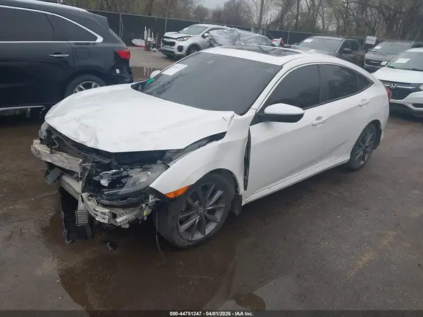 19XFC1F39KE002512 2019 HONDA CIVIC - Image 2