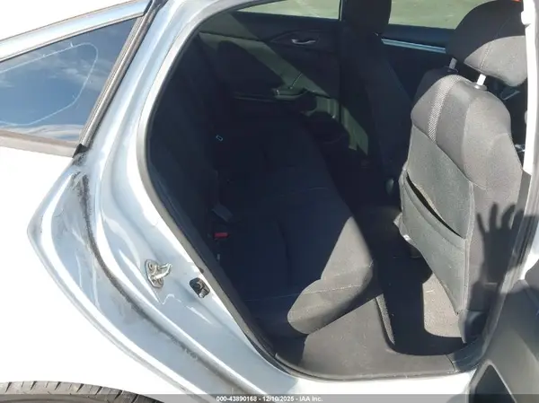 19XFC1F39KE011615 2019 HONDA CIVIC - Image 8