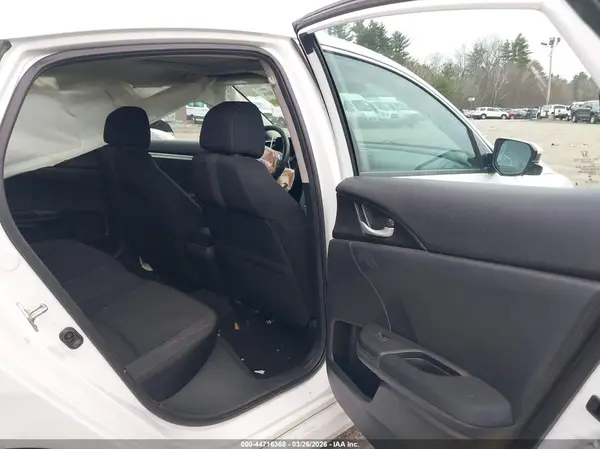 19XFC1F39KE214942 2019 HONDA CIVIC - Image 8