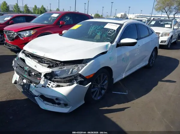 19XFC1F39LE217194 2020 HONDA CIVIC - Image 2