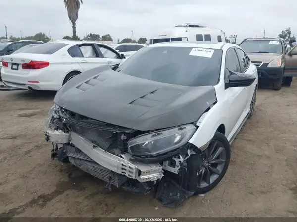 19XFC1F39LE220418 2020 HONDA CIVIC - Image 2
