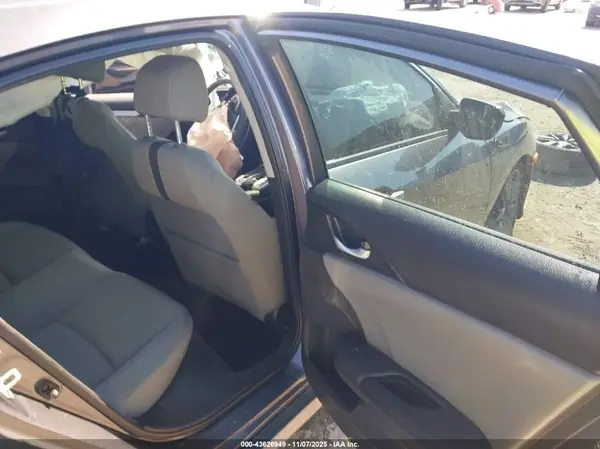 19XFC1F39ME013903 2021 HONDA CIVIC - Image 8