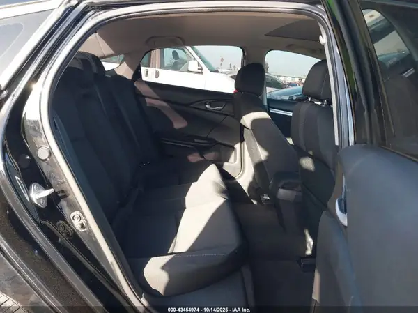 19XFC1F39ME207685 2021 HONDA CIVIC - Image 8