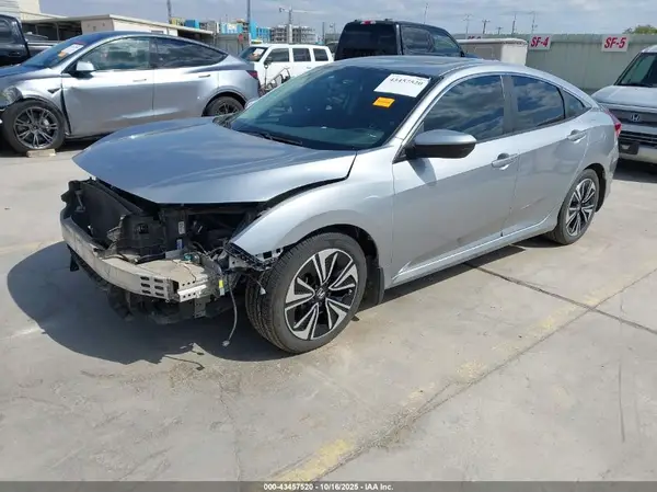 19XFC1F3XGE013560 2016 HONDA CIVIC - Image 2