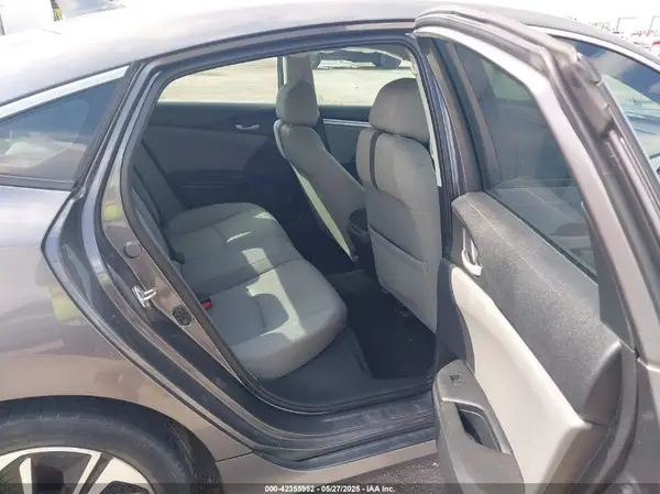 19XFC1F3XGE013624 2016 HONDA CIVIC - Image 8