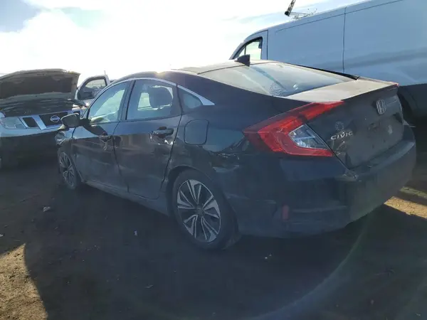 19XFC1F3XHE001765 2017 HONDA CIVIC - Image 2
