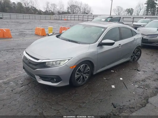 19XFC1F3XHE009798 2017 HONDA CIVIC - Image 2
