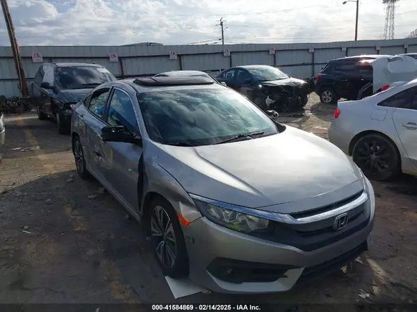 19XFC1F3XHE016895 2017 HONDA CIVIC - Image 1