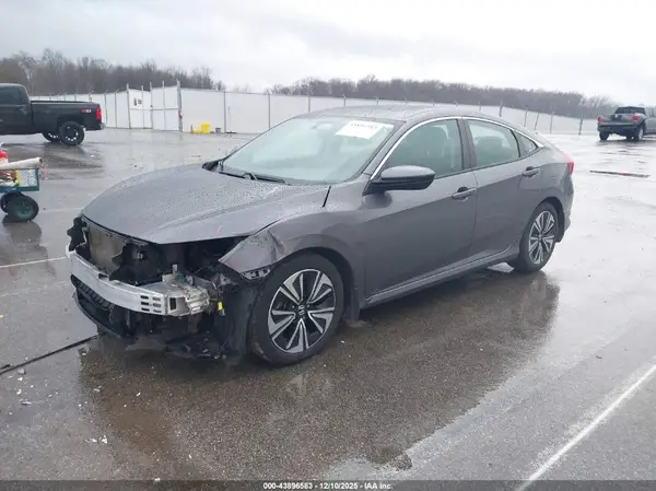 19XFC1F3XHE017156 2017 HONDA CIVIC - Image 2