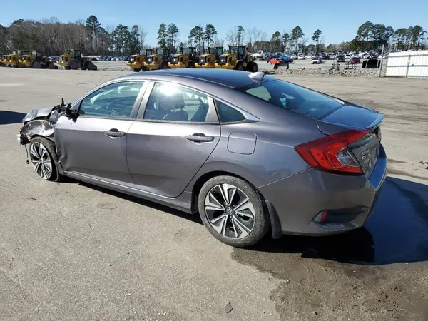 19XFC1F3XHE024656 2017 HONDA CIVIC - Image 2