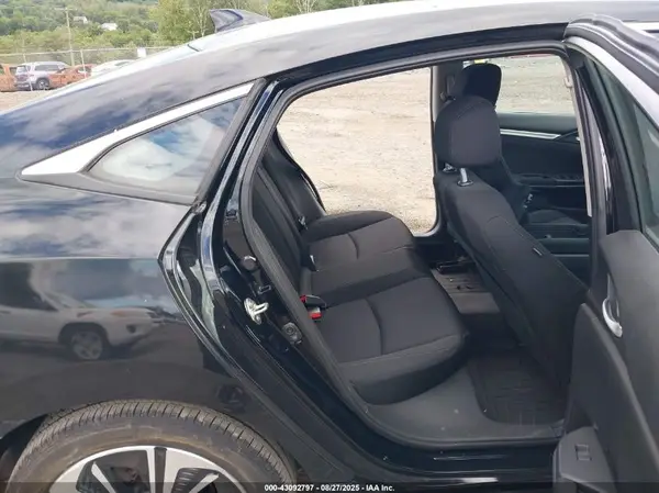 19XFC1F3XHE207930 2017 HONDA CIVIC - Image 8