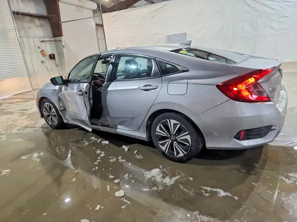 19XFC1F3XJE001268 2018 HONDA CIVIC - Image 2