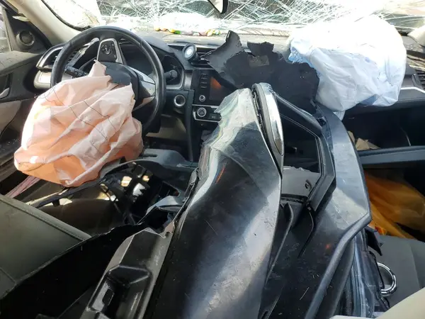 19XFC1F3XKE012403 2019 HONDA CIVIC - Image 8