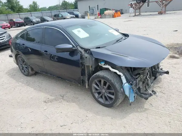 19XFC1F3XKE013793 2019 HONDA CIVIC - Image 1