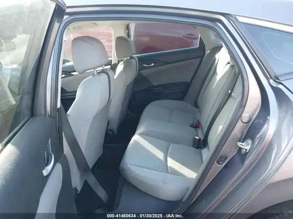 19XFC1F3XKE210379 2019 HONDA CIVIC - Image 8