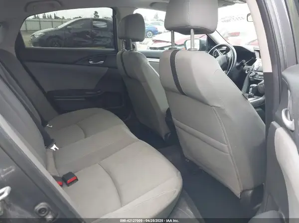 19XFC1F3XKE211435 2019 HONDA CIVIC - Image 8