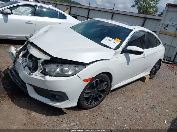 19XFC1F41HE018835 2017 HONDA CIVIC - Image 2