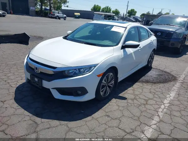 19XFC1F41HE214371 2017 HONDA CIVIC - Image 2