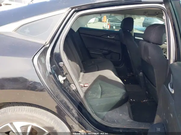 19XFC1F42GE010774 2016 HONDA CIVIC - Image 8