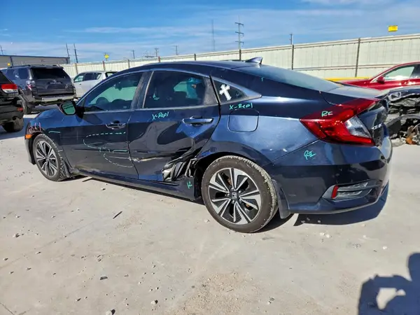 19XFC1F43HE032798 2017 HONDA CIVIC - Image 2