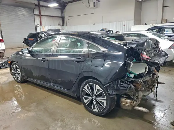 19XFC1F45HE014819 2017 HONDA CIVIC - Image 2