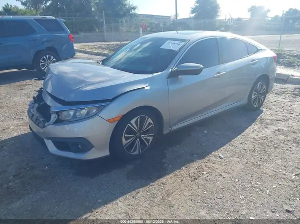 19XFC1F46HE009094 2017 HONDA CIVIC - Image 2