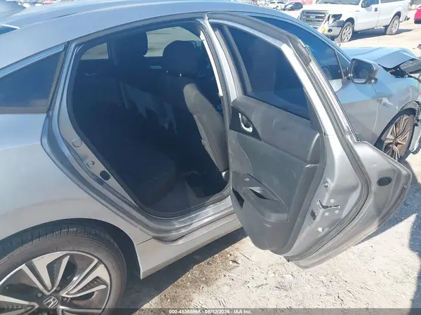 19XFC1F46HE009094 2017 HONDA CIVIC - Image 8