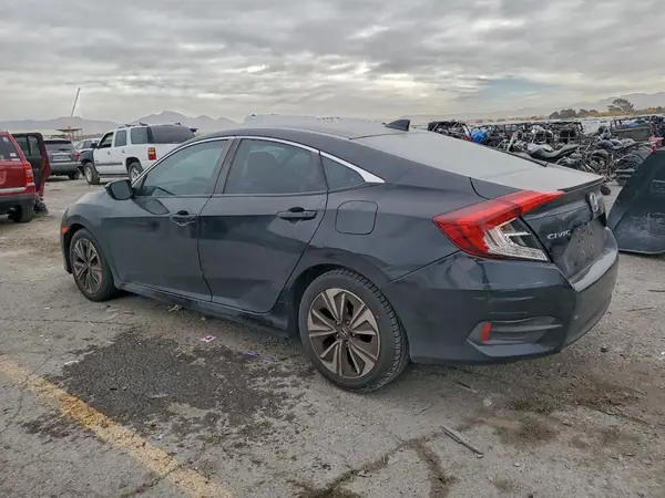 19XFC1F46HE025747 2017 HONDA CIVIC - Image 2