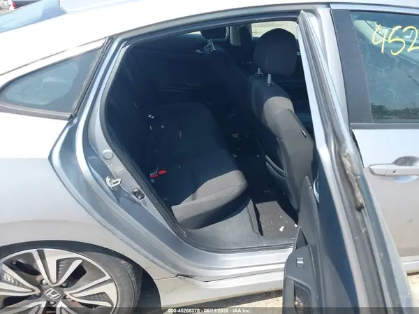 19XFC1F47GE023892 2016 HONDA CIVIC - Image 8
