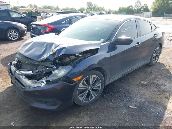19XFC1F47GE032933 2016 HONDA CIVIC - Image 2
