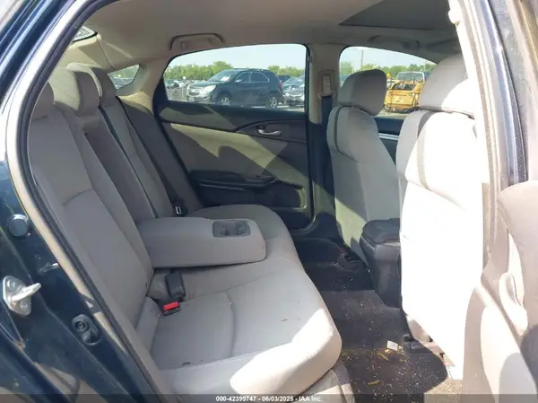 19XFC1F47GE032933 2016 HONDA CIVIC - Image 8