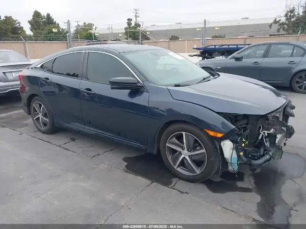19XFC1F47HE214262 2017 HONDA CIVIC - Image 1