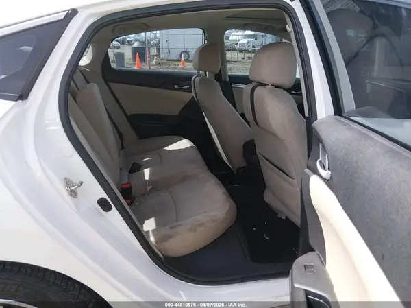 19XFC1F48GE044119 2016 HONDA CIVIC - Image 8