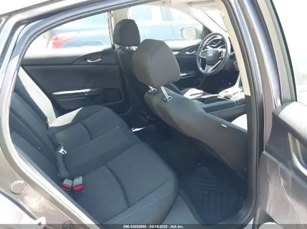 19XFC1F49GE209255 2016 HONDA CIVIC - Image 8