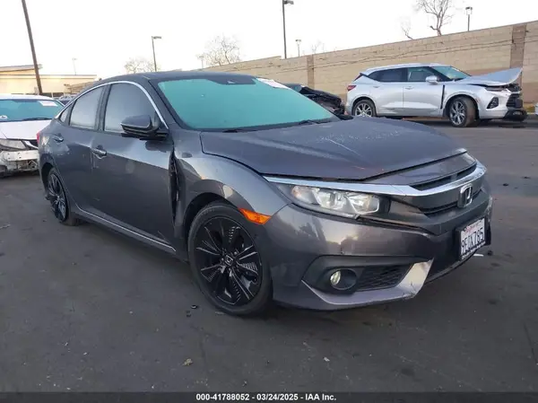19XFC1F49HE214389 2017 HONDA CIVIC - Image 1