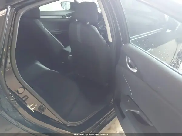 19XFC1F4XGE010781 2016 HONDA CIVIC - Image 8