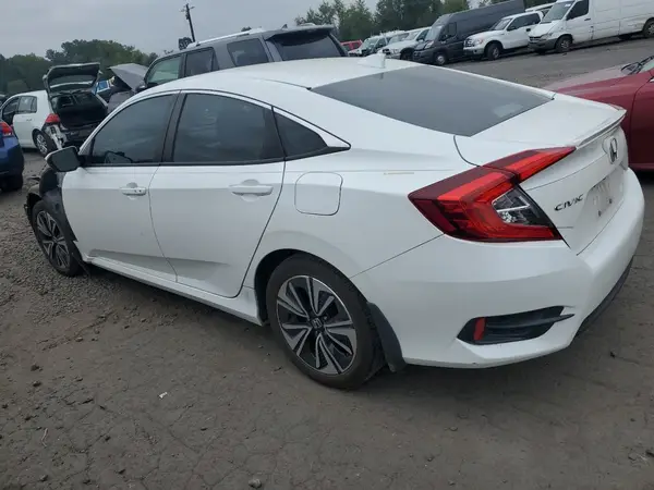 19XFC1F4XHE018266 2017 HONDA CIVIC - Image 2