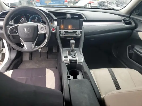 19XFC1F4XHE018266 2017 HONDA CIVIC - Image 8