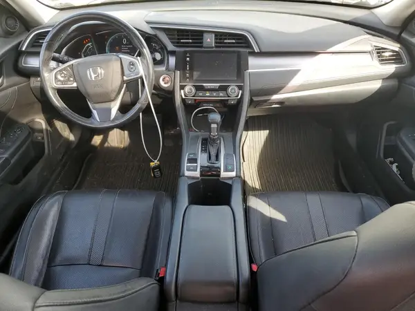 19XFC1F70GE031164 2016 HONDA CIVIC - Image 8