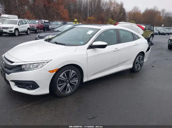 19XFC1F70GE221885 2016 HONDA CIVIC - Image 2