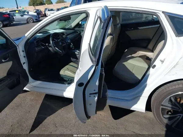 19XFC1F70GE223880 2016 HONDA CIVIC - Image 8