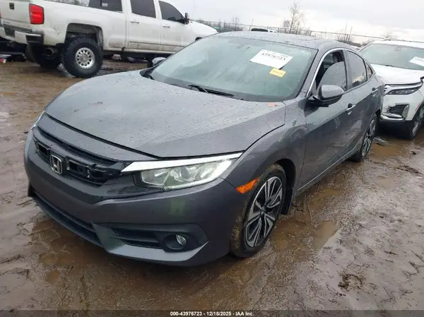 19XFC1F70HE000899 2017 HONDA CIVIC - Image 2