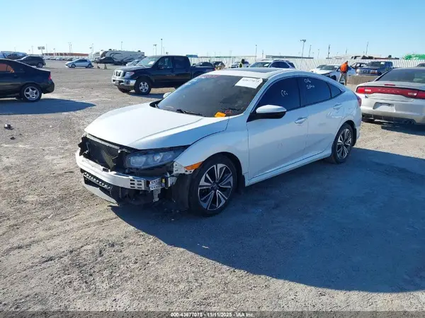 19XFC1F70HE007321 2017 HONDA CIVIC - Image 2